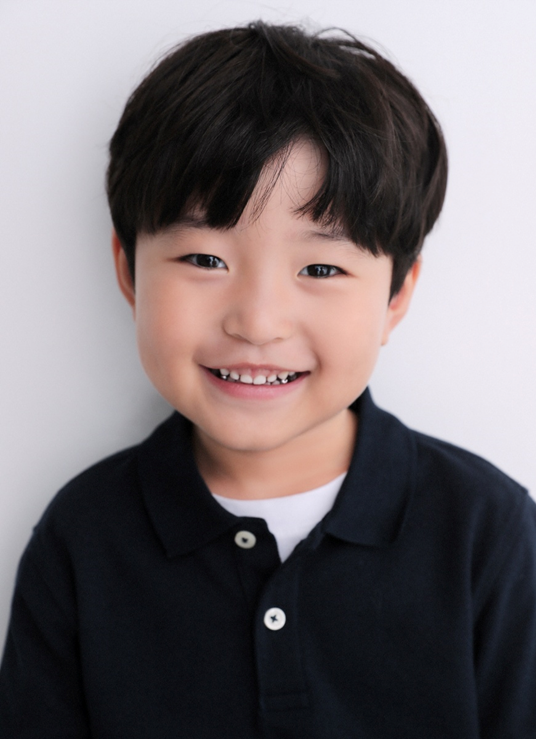 지훈 역 - 윤서진19.png 지훈 역 - 윤서진19.png