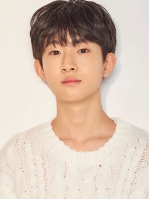 이윤우.jpeg